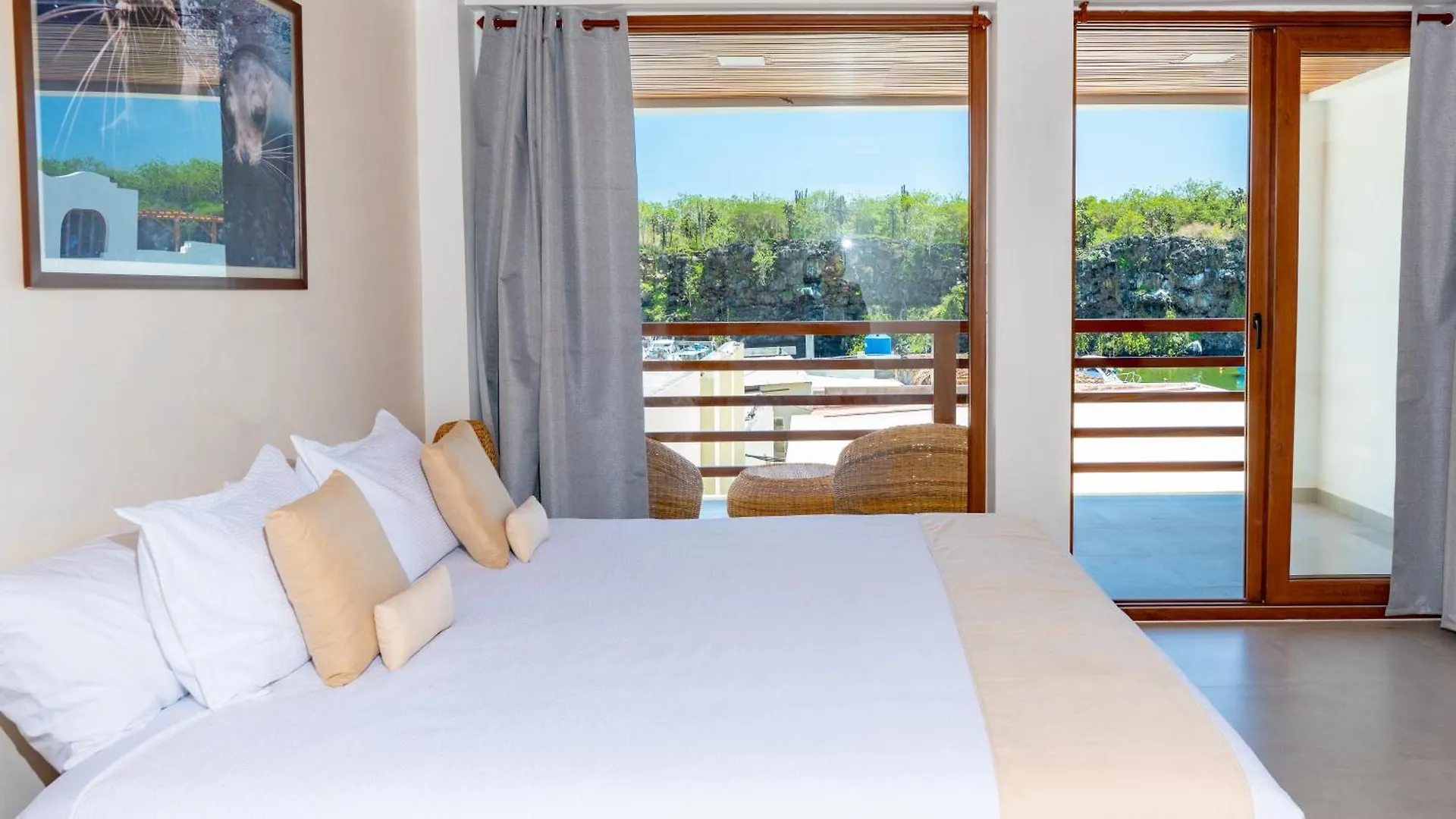 El Barranco Galapagos Hotel Puerto Ayora